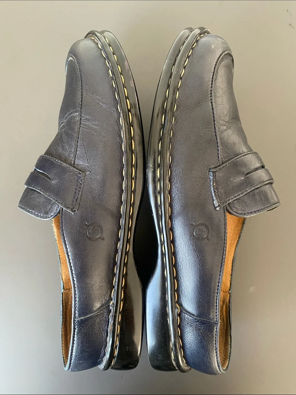 Born Navy leather slip-on mule penny loafers white stitch welt Sz 9 Preppy Chic